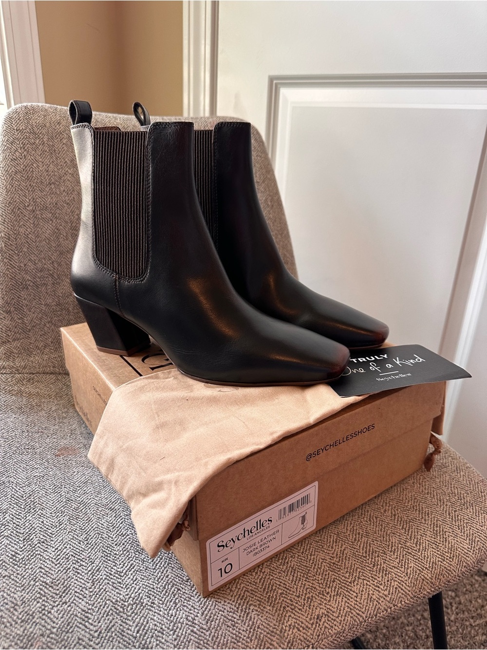 Seychelles Dark Brown Leather Square-Toe Chelsea Booties
